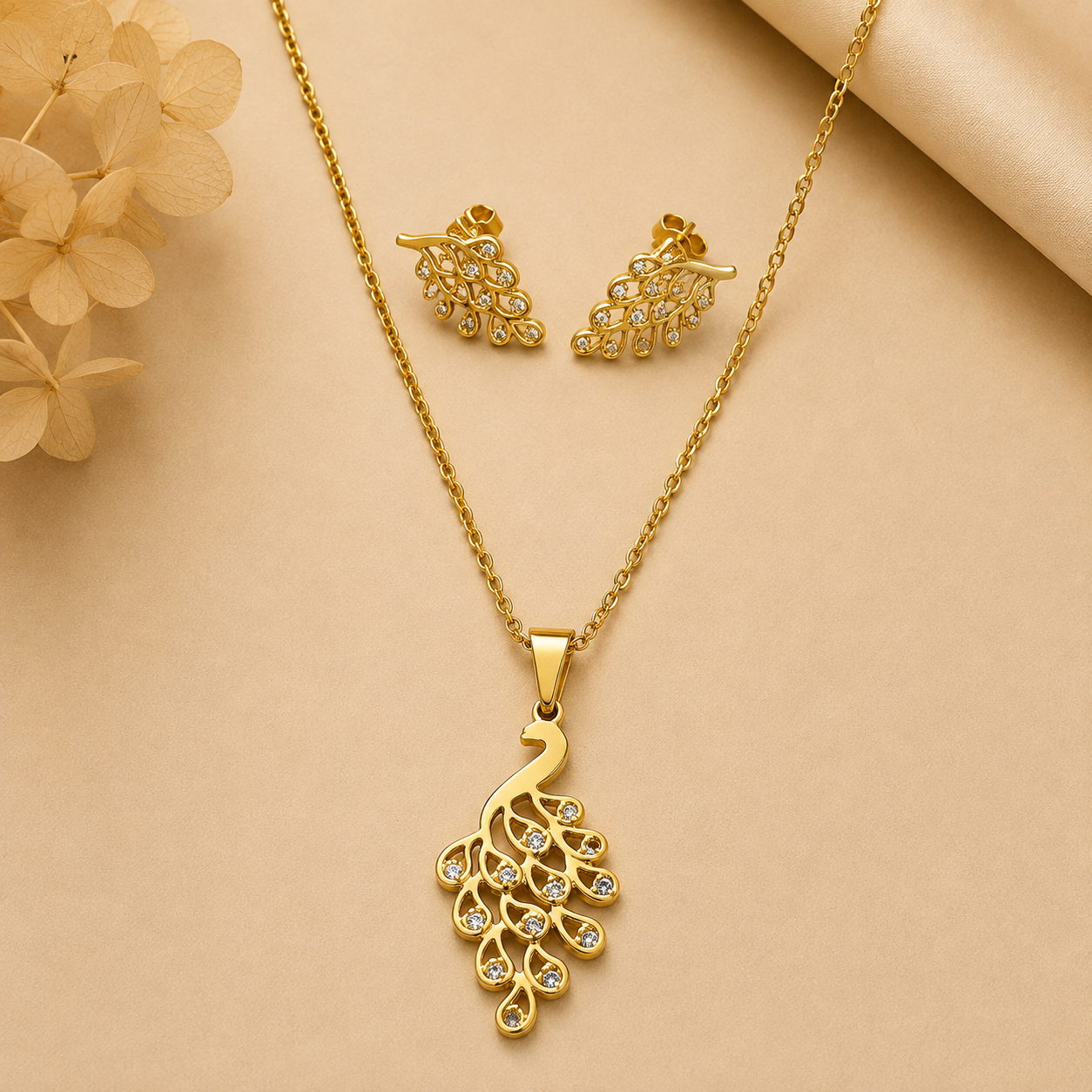 Juego de cadena y aretes dorado de acero quirúrgico (COD.88-85)