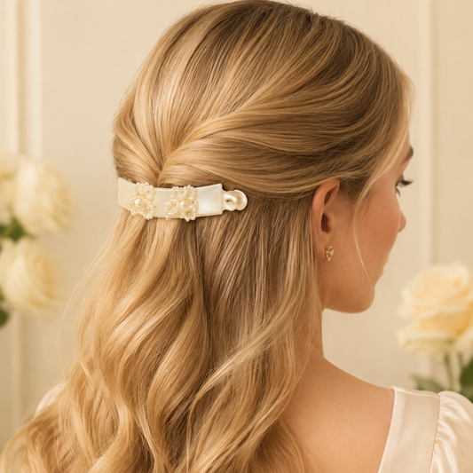 Banana mediano nacarado con apliques corazon para cabello por docena (4F-108)