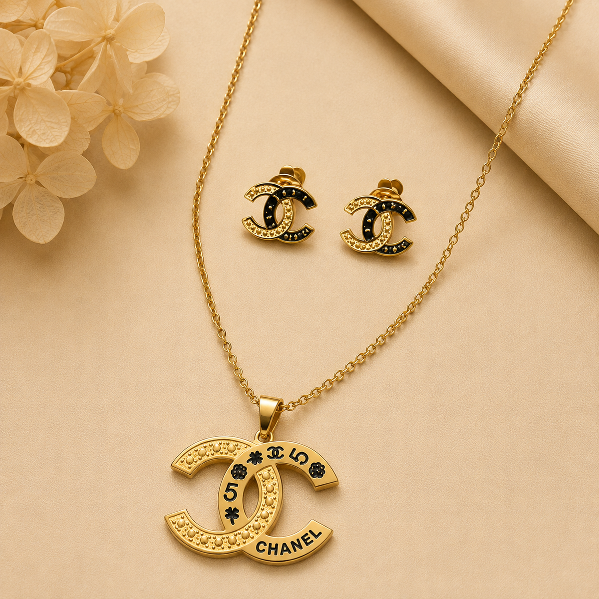 Juego de cadena y aretes dorado de acero quirúrgico (COD.88-96)