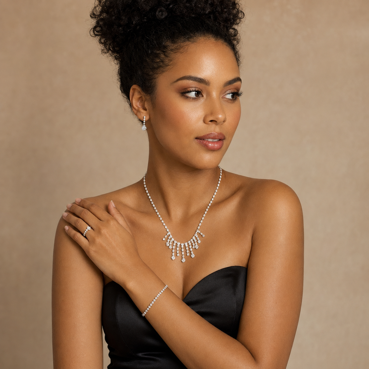 Set de cadenas y pulseras con aretes y anillo paquete x docena (71-2)